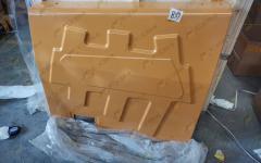 Дверца правая отсека двигателя LG833B LG855BIV.13.06.07/30886000798